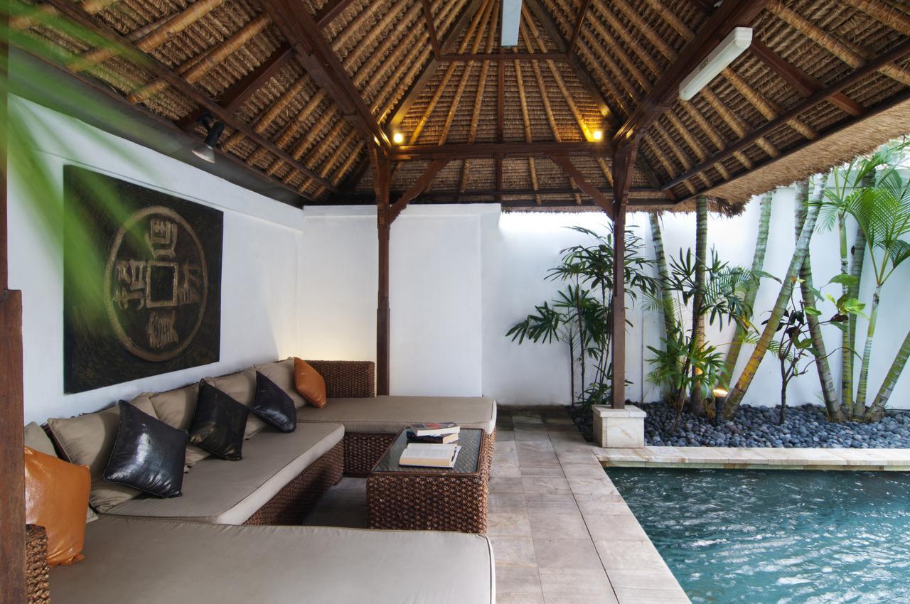 4BR Villa Selasa - Minggu Villas Seminyak Bagian luar foto